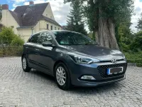 Gebraucht Hyundai i20 101 PS (74 kW) 2015 Limousine