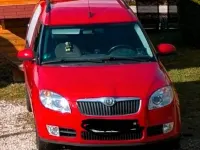 Gebraucht Skoda Roomster 105 PS (77 kW) 2008 Rot Van / Kleinbus