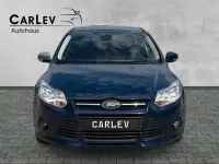 Gebraucht Ford Focus Trend 101 PS (74 kW) 2013 Blau Limousine