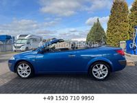 Gebraucht Renault Mégane Cabriolet Privilege 113 PS (83 kW) 2006 Blau Cabrio