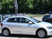 Gebraucht VW Polo Highline 95 PS (69 kW) 2018 Silber Limousine