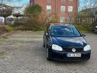 Second-hand VW Golf IV 75 CP (55 kW) 2004 Negru Berlinǎ