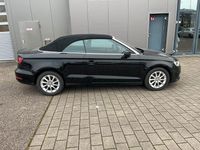 Gebraucht Audi A3 Cabriolet Attraction 140 PS (102 kW) 2014 Schwarz Cabrio