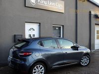 Gebraucht Renault Clio IV Intens 90 PS (66 kW) 2017 Titangrau Kleinwagen