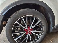 Gebraucht Toyota C-HR Lounge 122 PS (89 kW) 2017 Weiß SUV