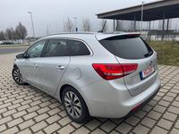 Gebraucht Kia Ceed 135 PS (99 kW) 2016 Silber Kleinwagen