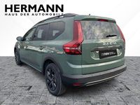 Gebraucht Dacia Jogger Expression 110 PS (80 kW) 2025 Grau Van / Kleinbus