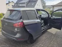 Używany Ford B-MAX SYNC Edition 101 KM (74 kW) 2016 Szary Minivan