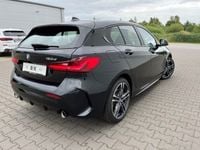Gebraucht BMW 120 M Sport 190 PS (139 kW) 2021 Schwarz metallic black sapphire metallic Kleinwagen