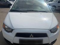 Gebraucht Mitsubishi Colt 95 PS (69 kW) 2011 Weiß Kleinwagen