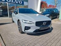 Gebraucht Volvo V60 145 PS (106 kW) 2023 Kombi