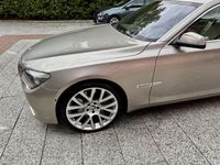 Second-hand BMW 750 408 CP (300 kW) 2009 Argintiu Berlinǎ