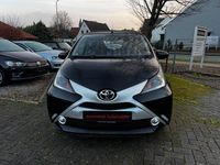 Gebraucht Toyota Aygo X-wave 69 PS (50 kW) 2016 Schwarz Kleinwagen