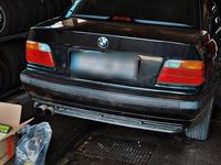 Gebraucht BMW 316 102 PS (75 kW) 1996 Schwarz Limousine