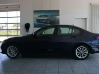 Gebraucht BMW 320 Sport Line 190 PS (139 kW) 2024 Tansanitblau ii metallic (metallic) Limousine