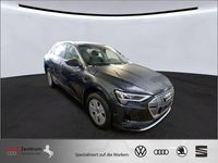Gebraucht Audi e-tron Advanced 300 kW (408 PS) 2022 Manhattan gray metallic SUV