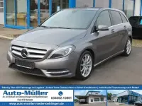 Gebraucht Mercedes B180 Sport 122 PS (89 kW) 2012 Grau Kleinwagen