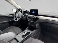 Gebraucht Ford Kuga Titanium 224 PS (164 kW) 2022 Frostweiß SUV