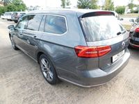 Gebraucht VW Passat Highline 150 PS (110 kW) 2016 Grau metallic Kombi