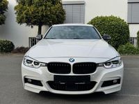 Gebraucht BMW 330 Shadowline 258 PS (189 kW) 2018 Weiß Limousine