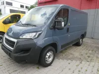 Gebraucht Peugeot Boxer 120 PS (88 kW) 2021 Blau Van