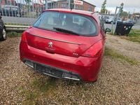 Gebraucht Peugeot 308 Allure 156 PS (114 kW) 2012 Rot Limousine