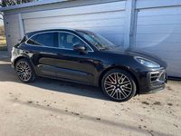 Gebraucht Porsche Macan 381 PS (280 kW) 2022 Tiefschwarz SUV