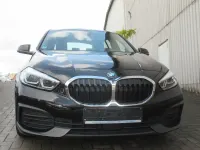 Usado BMW 118 Advantage 136 CV (100 kW) 2022 Negro Utilitario