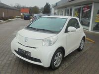 Gebraucht Toyota iQ Basis 68 PS (50 kW) 2014 Weiß Kleinwagen