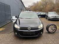 Gebraucht VW Golf VI 105 PS (77 kW) 2010 Deep black perleffekt Kleinwagen
