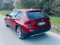 Gebraucht BMW X1 177 PS (130 kW) 2009 Rot SUV
