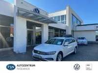 Gebraucht VW Passat Business 150 PS (110 kW) 2020 Pure white Kombi