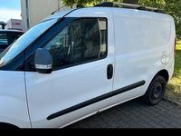 Usata Opel Combo 105 CV (77 kW) 2012 Bianco Monovolume