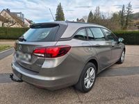 Gebraucht Opel Astra 150 PS (110 kW) 2016 Grau Kombi