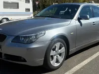 Usado BMW 530 231 CV (169 kW) 2006 Plateado Berlina