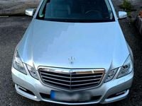 Gebraucht Mercedes E200 Avantgarde 184 PS (135 kW) 2011 Silber Kombi