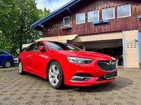 Gebraucht Opel Insignia Dynamic 209 PS (153 kW) 2017 Lava rot Kleinwagen