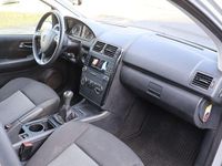 Gebraucht Mercedes A150 95 PS (69 kW) 2004 Silber Van / Kleinbus