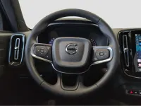 Gebraucht Volvo XC40 Plus 163 PS (119 kW) 2026 Crystal white SUV