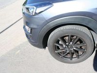 gebraucht Hyundai Tucson 1.6 Selection 2WD AHK-Navi-Sitzhzg.-PDC-Rcam-GR...