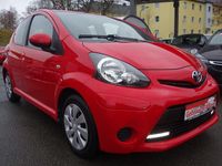 Gebraucht Toyota Aygo Cool 68 PS (50 kW) 2014 Rot Kleinwagen