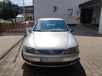 Gebraucht Opel Vectra 116 PS (85 kW) 1996 Silber Limousine