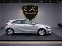 Gebraucht Mercedes A180 122 PS (89 kW) 2013 Polarsilber Kleinwagen