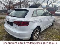 Gebraucht Audi A3 Attraction 150 PS (110 kW) 2014 Weiß Limousine