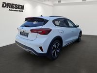 Gebraucht Ford Focus Active X 155 PS (114 kW) 2023 Frostweiß Limousine