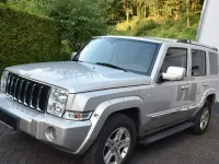 Gebraucht Jeep Commander Limited 218 PS (160 kW) 2010 Grau SUV