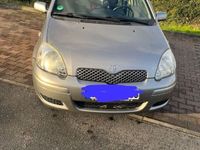 gebraucht Toyota Yaris 1.0 MMT -