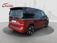 Gebraucht VW Multivan Style 150 PS (110 kW) 2024 Rot schwarz Van