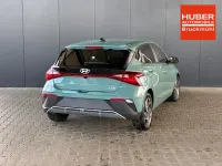 Neu Hyundai i20 Pure 79 PS (58 kW) 2025 Mangrove green Kleinwagen