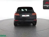 Second-hand Porsche Cayenne 262 CP (192 kW) 2016 Negru SUV